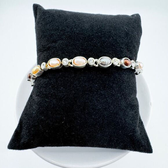 Vintage Pearl & Rhinestone Tennis Bracelet Timeless Glamour Retro Neutral - Picture 9 of 9